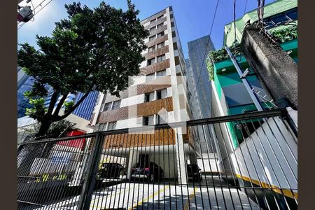 Apartamento à venda com 60m², 2 quartos e 1 vaga Apartamento à venda com 60m², 2 quartos e 1 vagaFachada