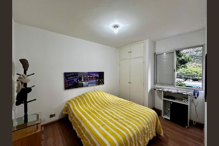 Apartamento à venda com 60m², 2 quartos e 1 vaga Apartamento à venda com 60m², 2 quartos e 1 vagaQuarto 1