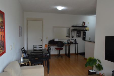 Apartamento à venda com 55m², 2 quartos e 1 vagaSala