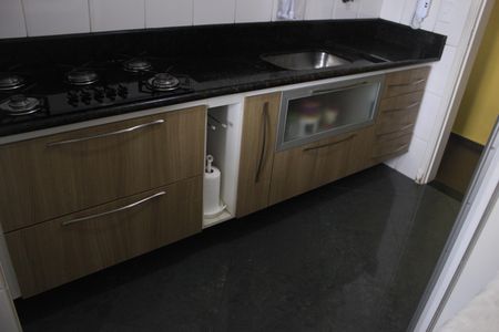 Apartamento à venda com 57m², 2 quartos e 1 vagaCozinha