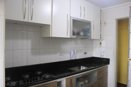 Apartamento à venda com 57m², 2 quartos e 1 vagaCozinha