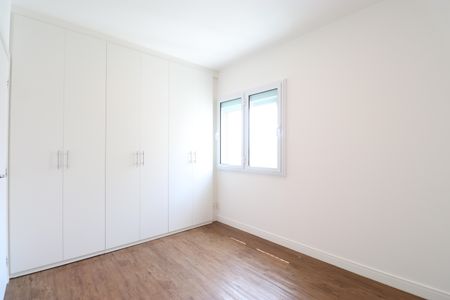 Apartamento para alugar com 76m², 2 quartos e 2 vagasSuíte