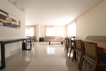 Apartamento para alugar com 76m², 2 quartos e 2 vagasÁrea comum - Salão de festas