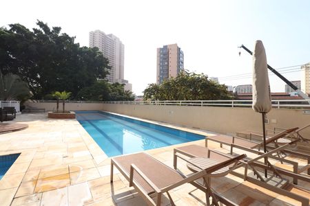 Apartamento para alugar com 76m², 2 quartos e 2 vagasÁrea comum - Piscina