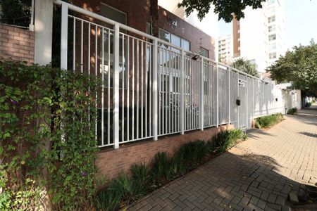 Apartamento para alugar com 76m², 2 quartos e 2 vagasFachada