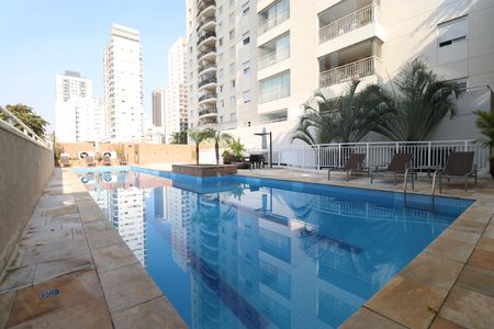 Apartamento para alugar com 76m², 2 quartos e 2 vagasÁrea comum - Piscina