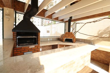 Apartamento para alugar com 76m², 2 quartos e 2 vagasÁrea comum - Churrasqueira