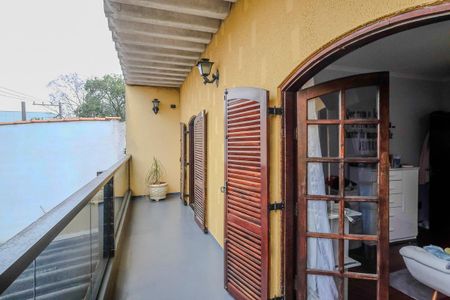 Casa à venda com 243m², 3 quartos e 3 vagasVaranda Suíte 2