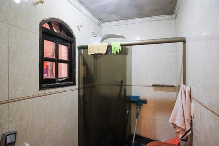 Casa à venda com 243m², 3 quartos e 3 vagasBanheiro do quintal