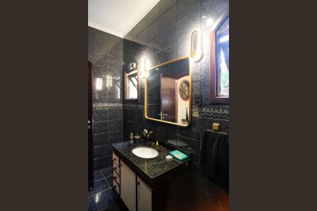 Casa à venda com 243m², 3 quartos e 3 vagasLavabo