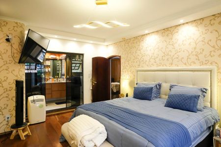 Casa à venda com 243m², 3 quartos e 3 vagasSuíte 1