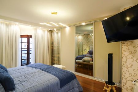 Casa à venda com 243m², 3 quartos e 3 vagasSuíte 1