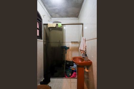 Casa à venda com 243m², 3 quartos e 3 vagasBanheiro do quintal