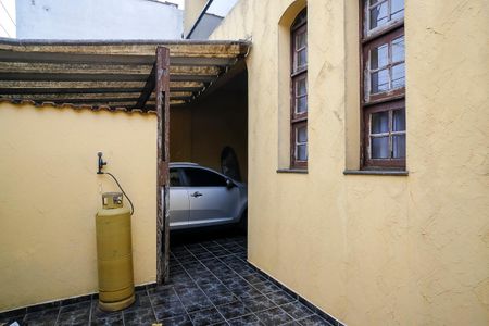 Casa à venda com 243m², 3 quartos e 3 vagasEntrada