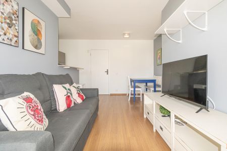 Sala de apartamento para alugar com 2 quartos, 58m² em Indianópolis, São Paulo