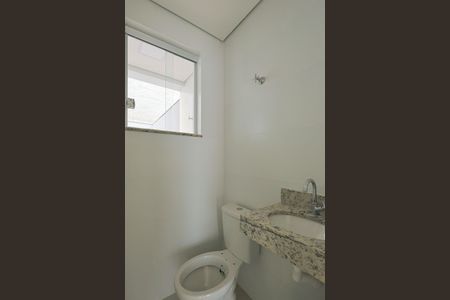 Casa à venda com 89m², 2 quartos e 2 vagas Casa à venda com 89m², 2 quartos e 2 vagasLavabo