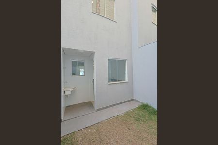 Casa à venda com 89m², 2 quartos e 2 vagas Casa à venda com 89m², 2 quartos e 2 vagasÁrea de Serviço