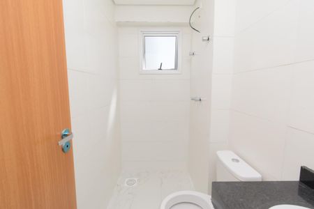 Apartamento à venda com 116m², 2 quartos e 1 vaga Apartamento à venda com 116m², 2 quartos e 1 vagaBanheiro Social