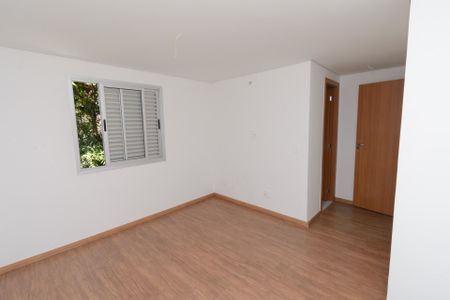 Apartamento à venda com 116m², 2 quartos e 1 vaga Apartamento à venda com 116m², 2 quartos e 1 vagaSuíte