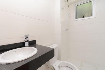 Apartamento à venda com 116m², 2 quartos e 1 vaga Apartamento à venda com 116m², 2 quartos e 1 vagaBanheiro da Suíte
