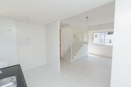Apartamento à venda com 116m², 2 quartos e 1 vaga Apartamento à venda com 116m², 2 quartos e 1 vagaCozinha