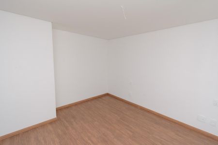 Apartamento à venda com 116m², 2 quartos e 1 vaga Apartamento à venda com 116m², 2 quartos e 1 vagaSuíte