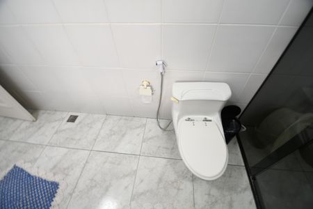 Casa à venda com 337m², 3 quartos e 4 vagasBanheiro da Suíte 1