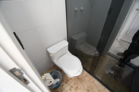 Casa à venda com 337m², 3 quartos e 4 vagasBanheiro de Serviço