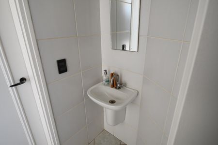 Casa à venda com 337m², 3 quartos e 4 vagasBanheiro de Serviço