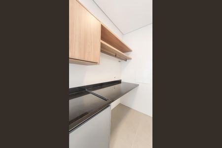 Casa de condomínio à venda com 450m², 5 quartos e 4 vagasÁrea de Serviço