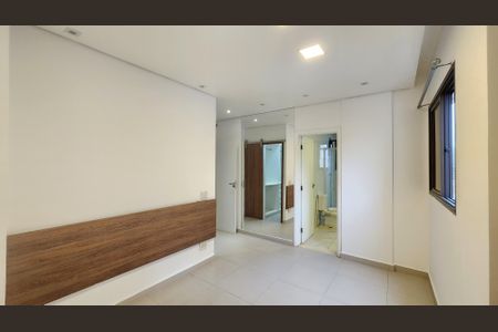 Apartamento para alugar com 174m², 3 quartos e 2 vagas Apartamento para alugar com 174m², 3 quartos e 2 vagasSuíte 1