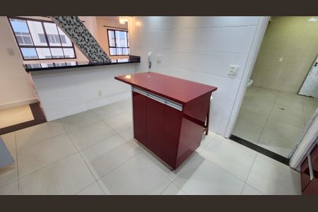 Apartamento para alugar com 174m², 3 quartos e 2 vagas Apartamento para alugar com 174m², 3 quartos e 2 vagasCozinha