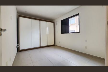 Apartamento para alugar com 174m², 3 quartos e 2 vagas Apartamento para alugar com 174m², 3 quartos e 2 vagasSuíte 2