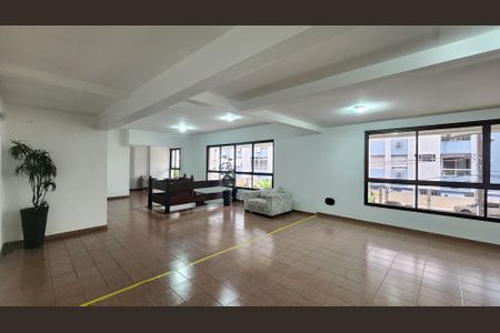 Apartamento para alugar com 174m², 3 quartos e 2 vagas Apartamento para alugar com 174m², 3 quartos e 2 vagasÁrea comum - Salão de festas