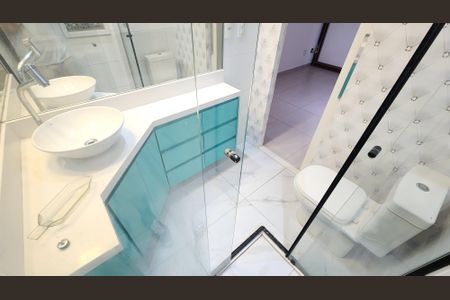 Apartamento para alugar com 174m², 3 quartos e 2 vagas Apartamento para alugar com 174m², 3 quartos e 2 vagasBanheiro da Suíte 2