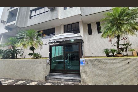 Apartamento para alugar com 174m², 3 quartos e 2 vagas Apartamento para alugar com 174m², 3 quartos e 2 vagasFachada