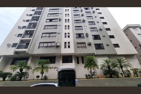 Apartamento para alugar com 174m², 3 quartos e 2 vagas Apartamento para alugar com 174m², 3 quartos e 2 vagasFachada