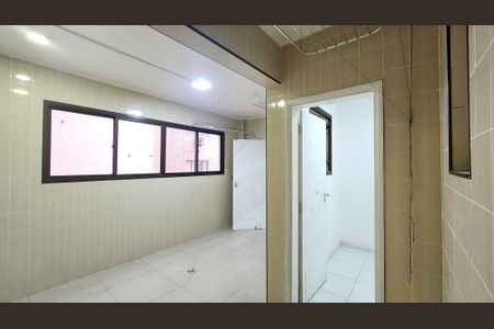Apartamento para alugar com 174m², 3 quartos e 2 vagas Apartamento para alugar com 174m², 3 quartos e 2 vagasÁrea de Serviço