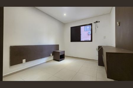 Apartamento para alugar com 174m², 3 quartos e 2 vagas Apartamento para alugar com 174m², 3 quartos e 2 vagasQuarto 1