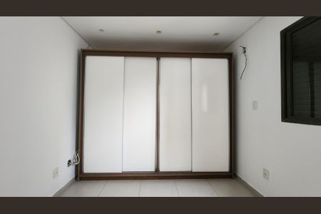 Apartamento para alugar com 174m², 3 quartos e 2 vagas Apartamento para alugar com 174m², 3 quartos e 2 vagasSuíte 2