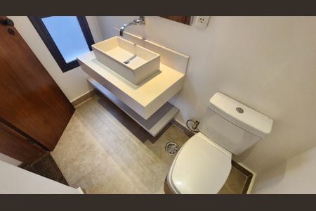 Apartamento para alugar com 174m², 3 quartos e 2 vagas Apartamento para alugar com 174m², 3 quartos e 2 vagasLavabo