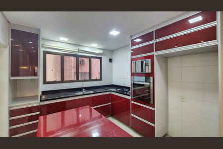 Apartamento para alugar com 174m², 3 quartos e 2 vagas Apartamento para alugar com 174m², 3 quartos e 2 vagasCozinha