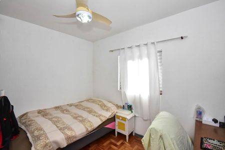 Casa de condomínio à venda com 150m², 2 quartos e 3 vagasQuarto 2