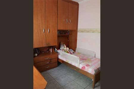 Casa à venda com 3 quartos, 162m² em Vila Yolanda, Osasco