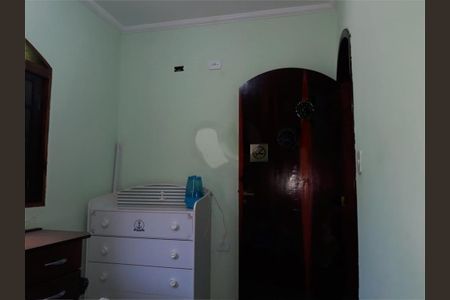 Casa à venda com 3 quartos, 162m² em Vila Yolanda, Osasco