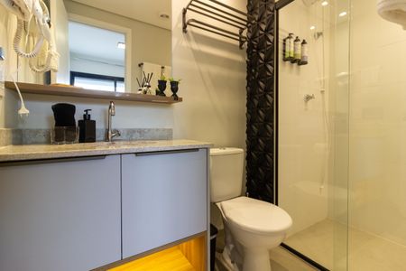 Apartamento à venda com 29m², 1 quarto e sem vaga Apartamento à venda com 29m², 1 quarto e sem vagaBanheiro da Suíte