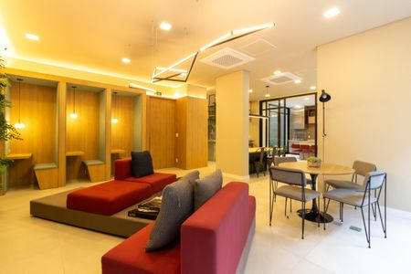 Apartamento à venda com 29m², 1 quarto e sem vaga Apartamento à venda com 29m², 1 quarto e sem vagaÁrea comum - Salão de festas