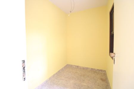 Casa à venda com 125m², 3 quartos e 2 vagasQuarto de serviço