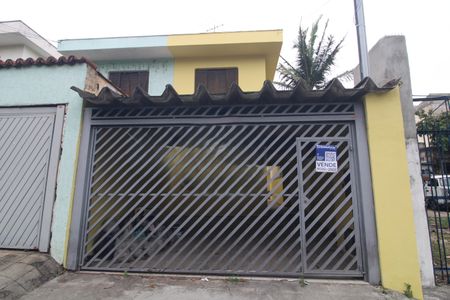 Casa à venda com 125m², 3 quartos e 2 vagasFachada