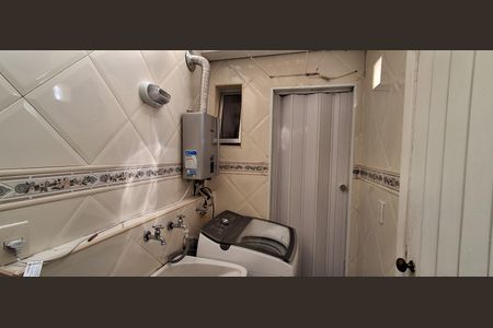 Casa à venda com 200m², 3 quartos e 4 vagas Casa à venda com 200m², 3 quartos e 4 vagasÁrea de Serviço